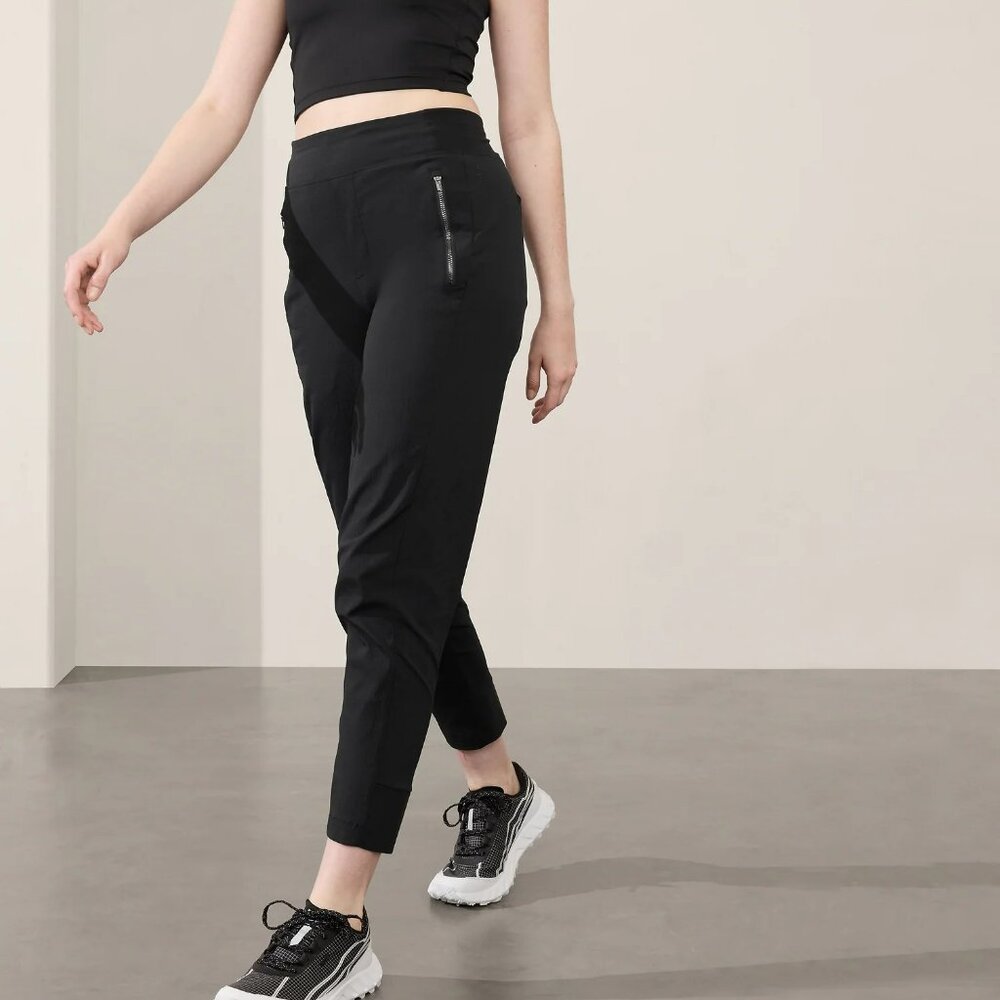 Athleta Trekkie North High Rise Joggers, Black, 18